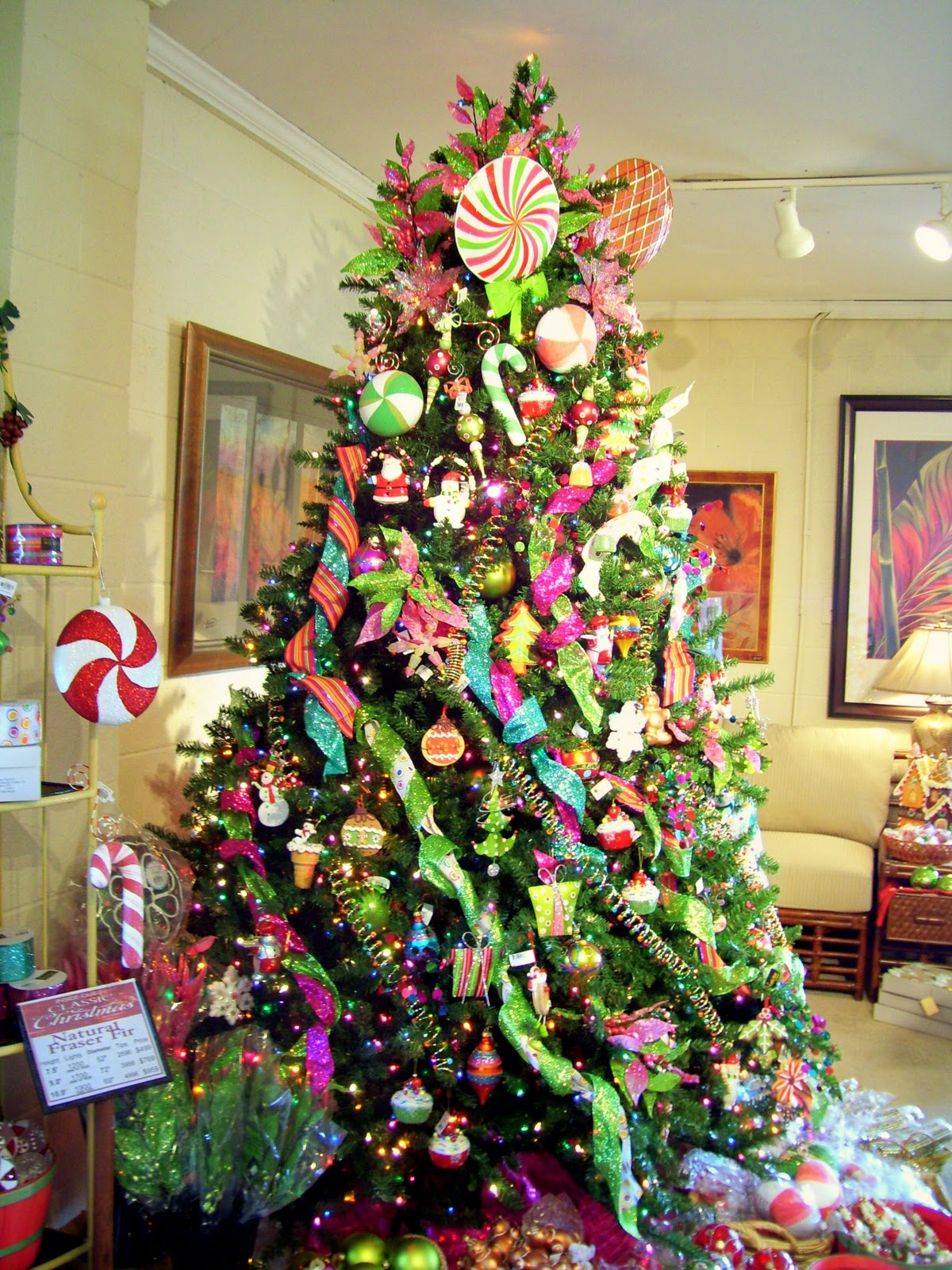 Pohon Natal Gosip Gambar