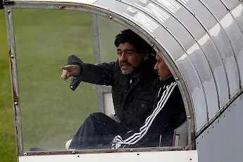 Maradona backs Mourinho to win Champions League with Madrid
