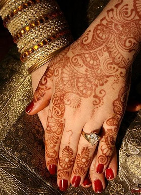 Hand Arabic Indian Bridal mehndi designs