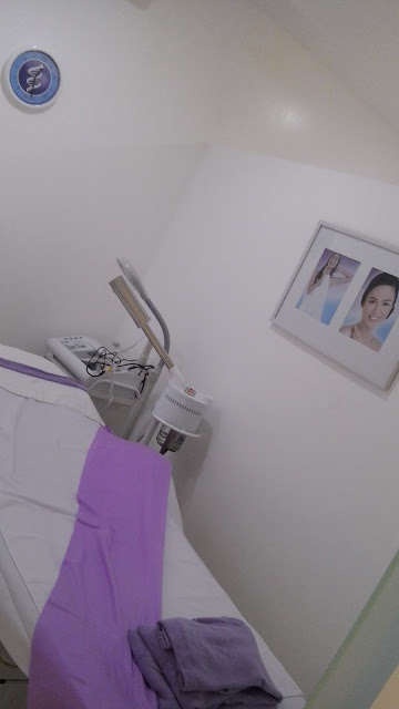 For the face and body- slimming, hair removal, whitening, anti-aging, anti-acne and many more are performed in the privacy of the rooms (1 patient per room), away from the prying eyes of other madlang pipol.