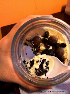 oreo cheesecake in a jar