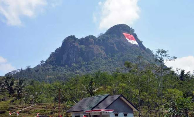 gunung jimat