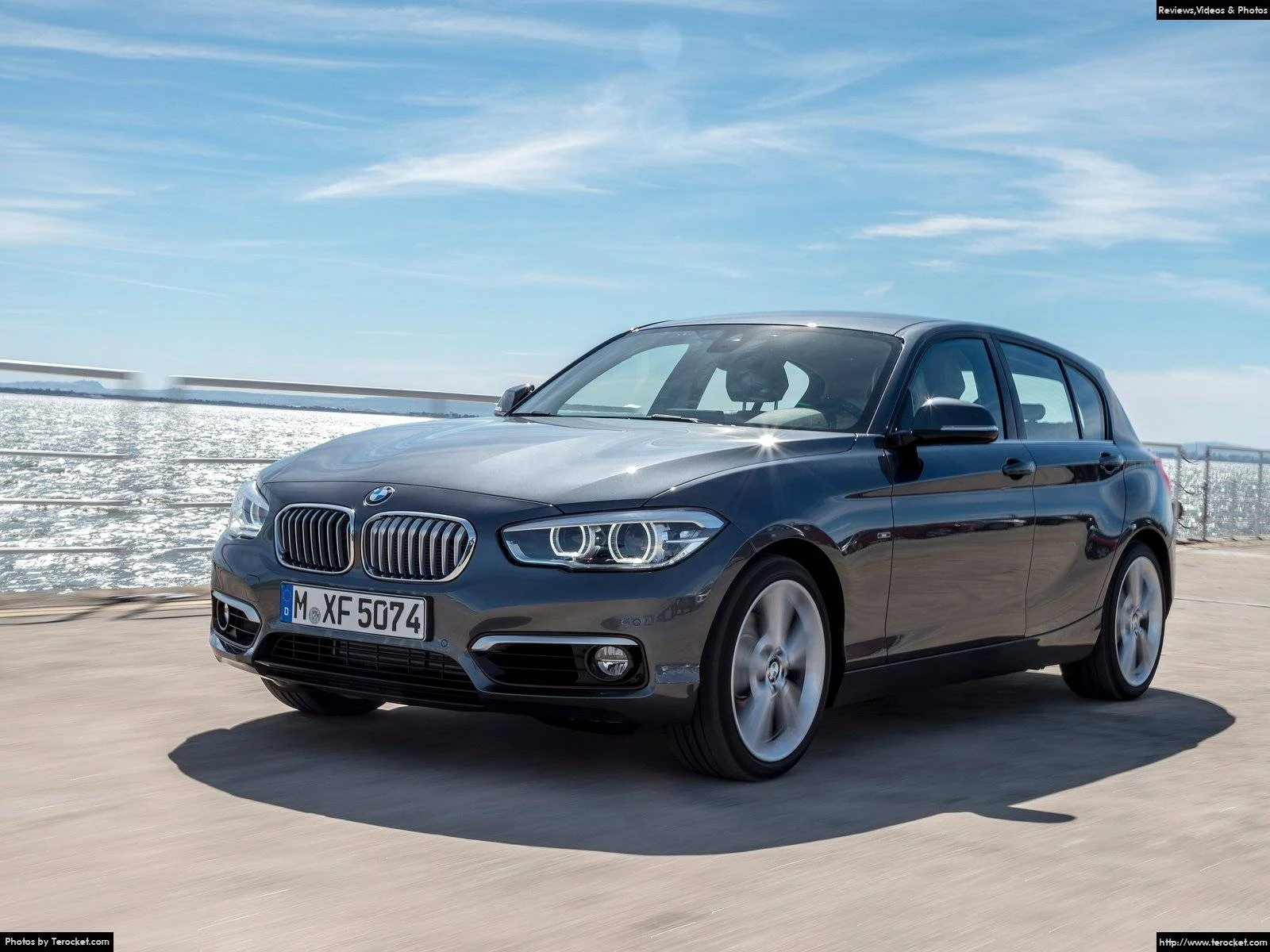 Hình ảnh xe ô tô BMW 1-Series Urban Line 2016 & nội ngoại thất