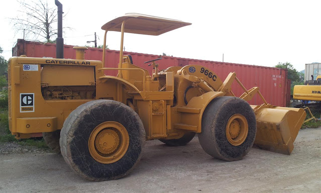 Caterpillar 966C Wheel Loader