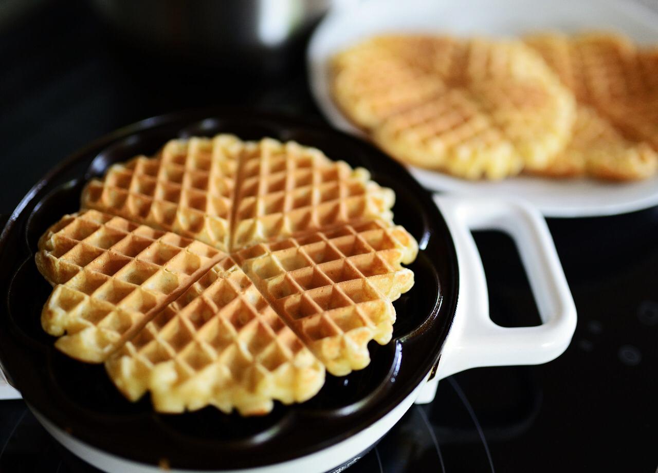 Waffles Belgian Waffles Belgian Waffle Recipe Kukxansari Patisserie