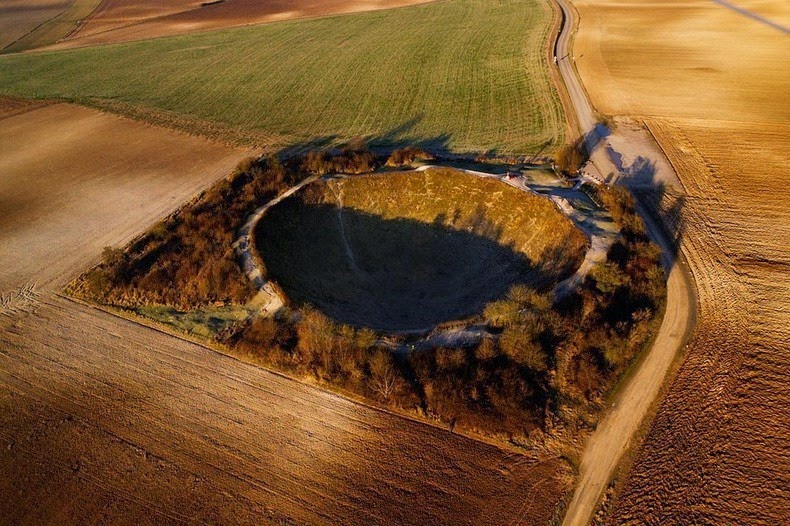 lochnagar-crater-3