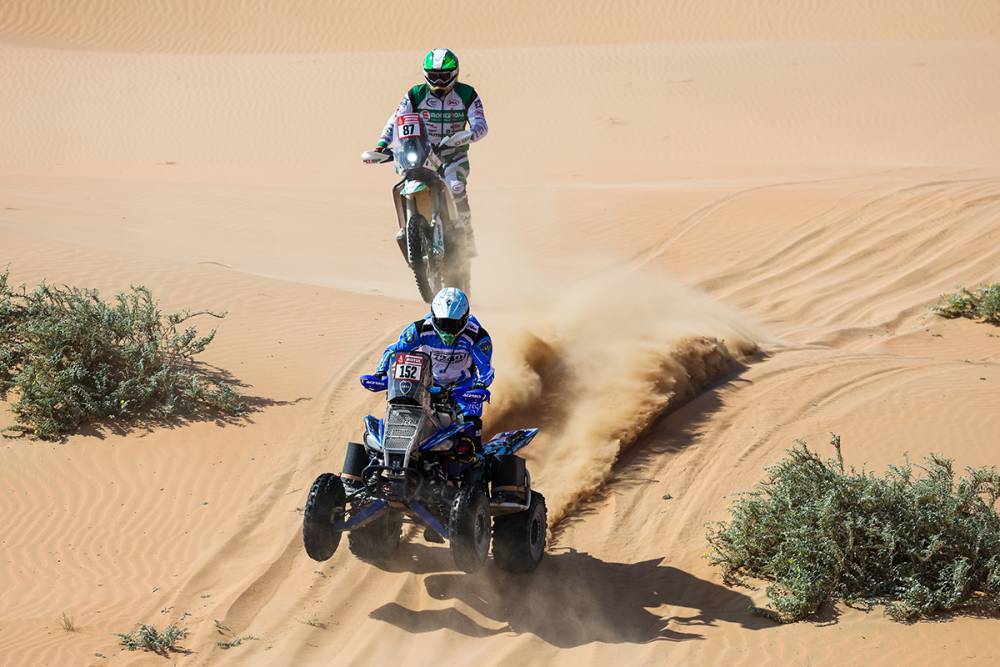 Dakar 2023: Marcelo Medeiros gana la etapa 10 en quads con Manu Andujar como escolta