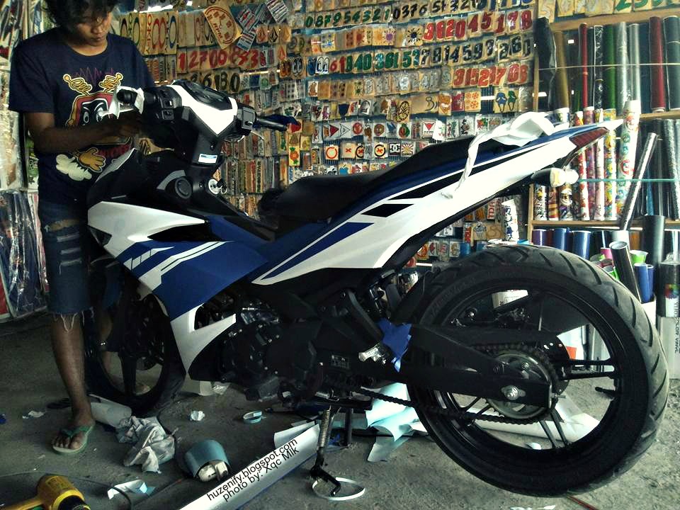 Modifikasi Tampilan Body Yamaha Jupiter MX King Ala Team 