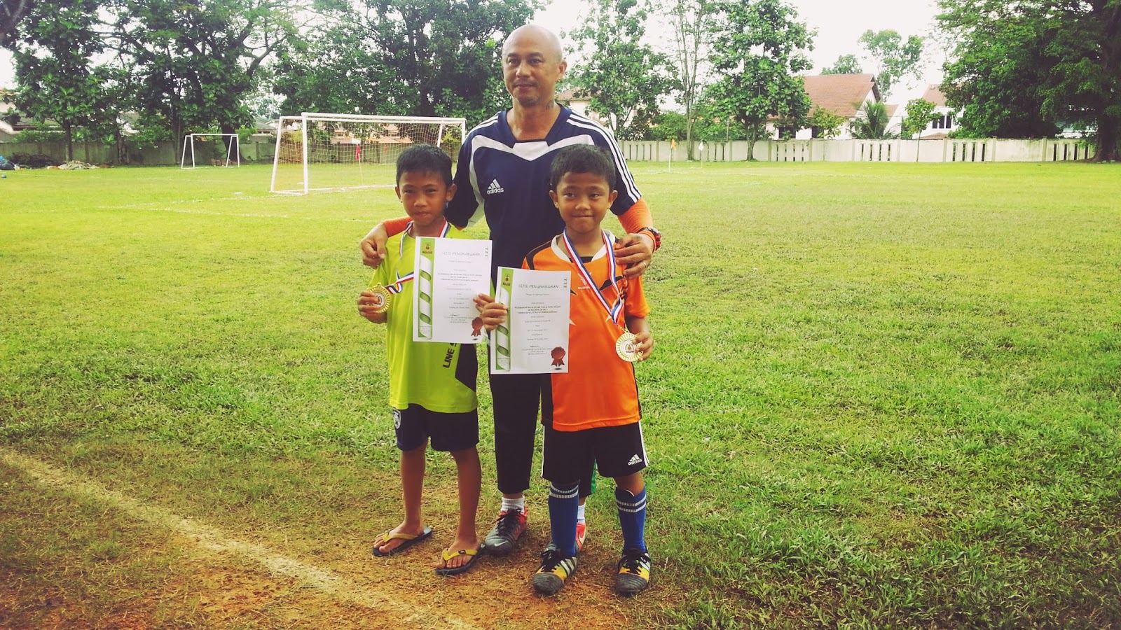 Do All Things With Love: Mega Football-> Kelana Jaya 