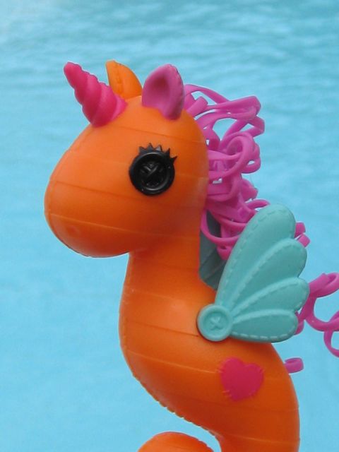 Lala-Oopsie Sea Horse