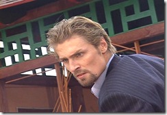Udar.Lotosa.3.Zagadka.Sfinksa.XviD.2003.DVDRip-Kinozal.TV.avi_004082600