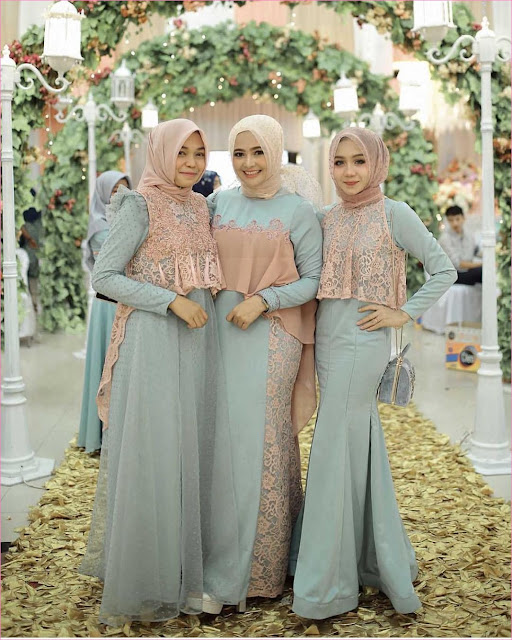 39 Model Outfit Baju  Bridesmaid Berhijab Gaya Selebgram 