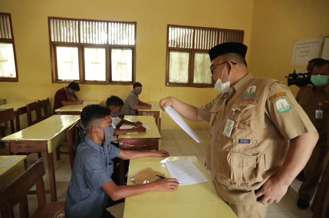 Kadisdik Aceh Pantau Sekolah Pada Hari Pertama Belajar