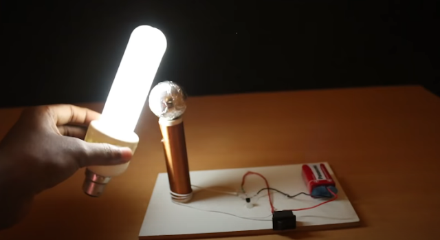 Tesla coil transmits electricity without wires