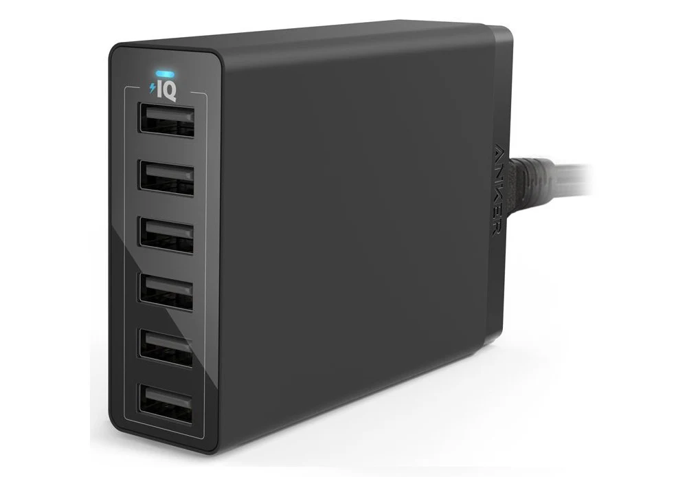 caricabatterie USB a 6 porte Anker