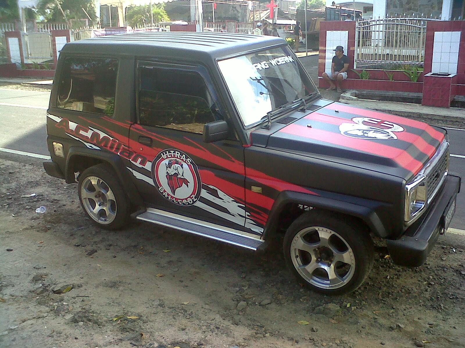 Gambar Cutting Sticker Mobil Ac Milan Duniaotto