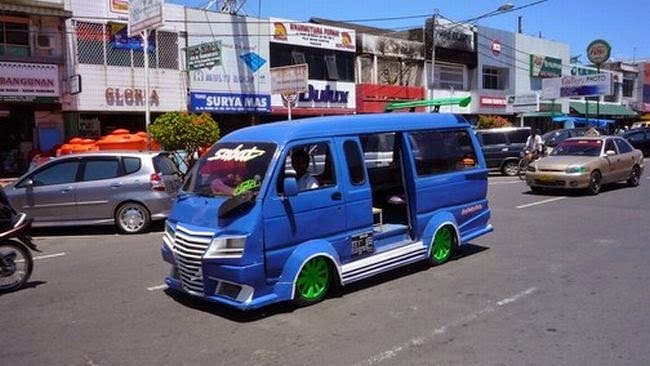 Galeri foto gambar modifikasi  mobil  ceper  keren  abis 