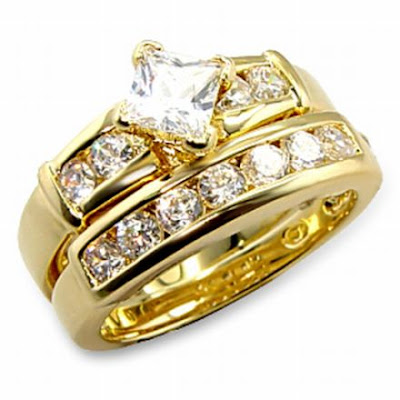 Gold wedding ring/rings for women