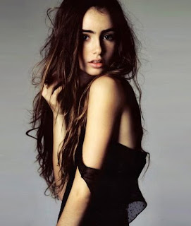 Lily Collins Pictures