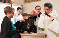 Baptême d'Olivia, Eglise Paron Notre Dame Veillée Pascale 2015