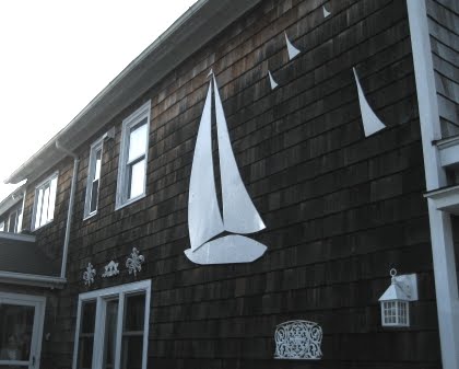 Exterior House Decor Ideas with a Nautical and Beach Theme