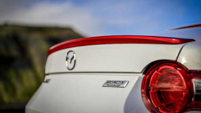 Mazda MX-5 Icon (2016) review