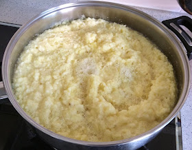 Cooking the pineapple puree