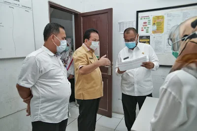Akhyar Pantau Perkembangan ODP & PDP di Posko Covid-19
