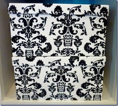 b & w boxes