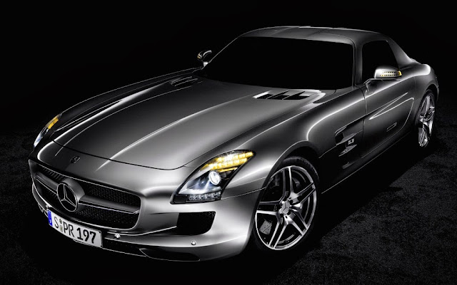 2014 Mercedes-Benz SLS Wallpaper