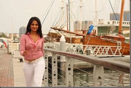 2Surya’s Singam movie stills