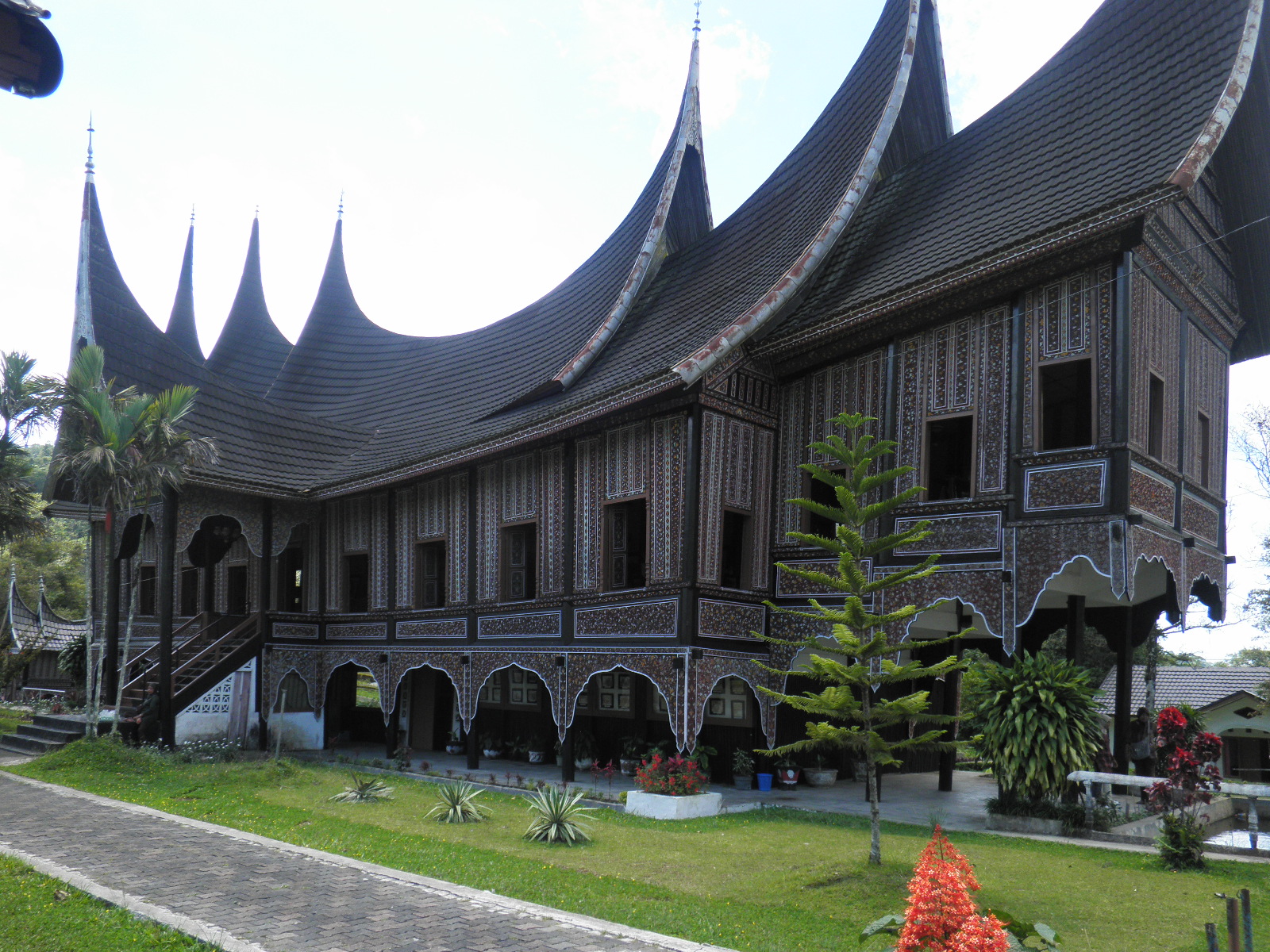 Carol101206.blogspot.com: Rumah Tradisional
