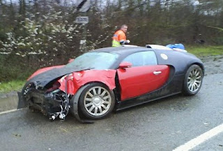 Bugatti on Bugatti Veyron Was Involved In The First Reported Crash For A Bugatti