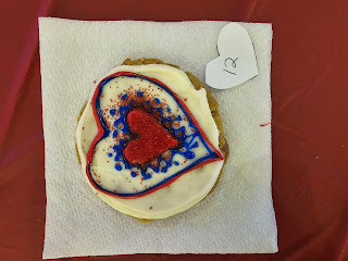 Picture of 3rd place cookie by Natalie Spendlove, Cookie 12 (Red and blue heart)