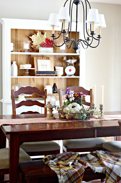 Dining room with fall decor-www.goldenboysandme.com