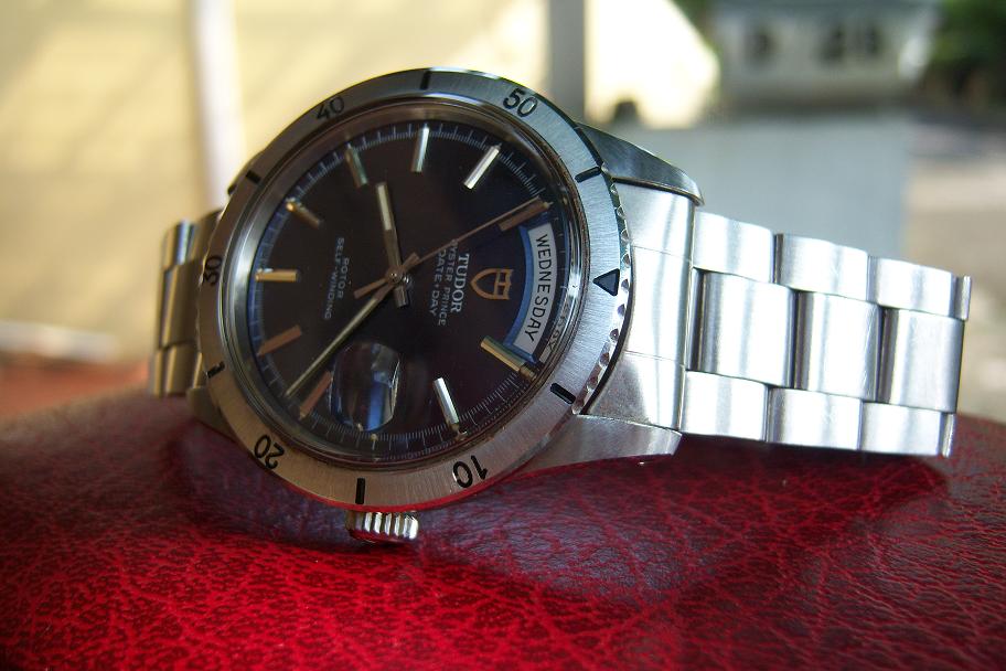 Jam tangan for sale: TUDOR Date+Day Automatic Ref.7020/0 