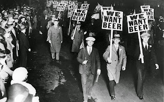 manifestación durante la ley seca