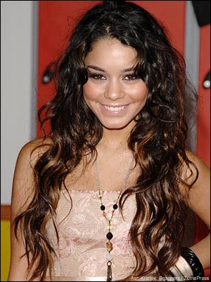 vanessa hudgens haircut