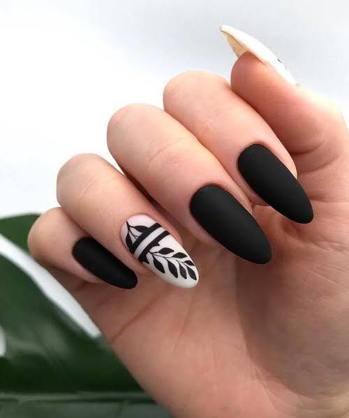 Matte Nail Art