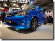 toyota-etios-no-salao-de-nova-delhi-02