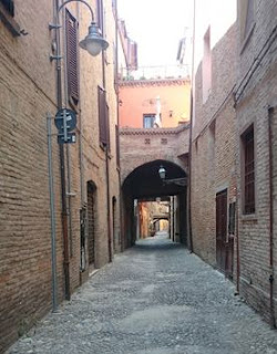 Ferrara, Via delle Volte.