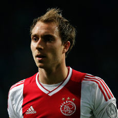 Terkait Eriksen, Dortmund Belum Ada Deal dengan Ajax