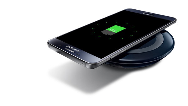 điện thoại Samsung Galaxy S6 xách tay có khả năng tích hợp sạc ko dây 