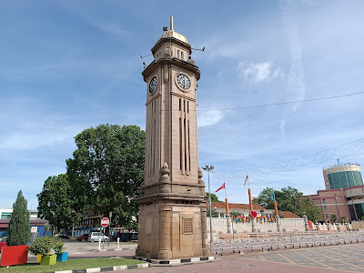 Sungai Petani Clock Tower 双溪大年钟楼