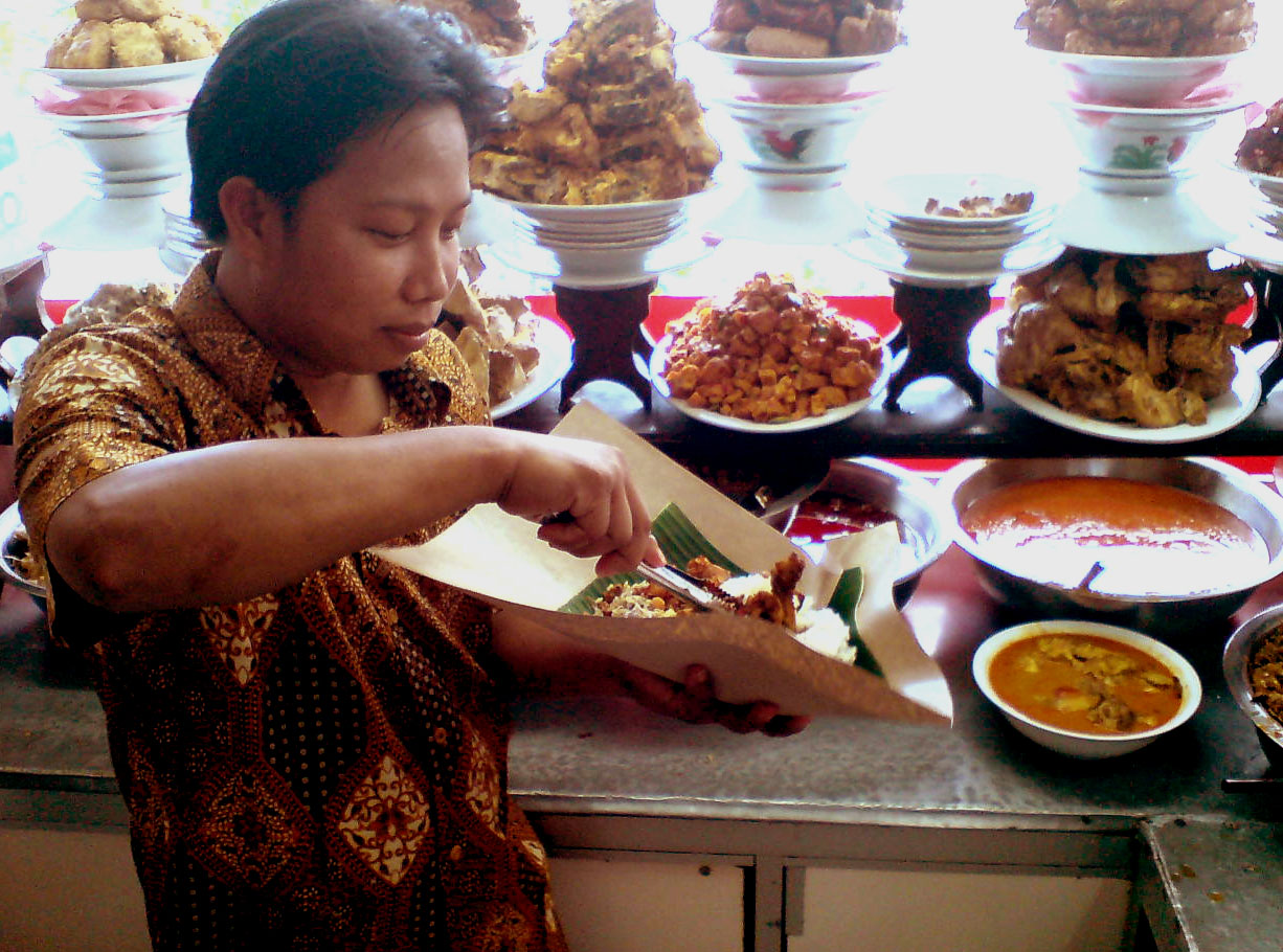Dapur Balikpapan: Rumah Makan Padang Palapa Indah 