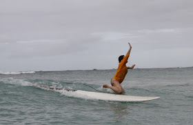 Surfkurs am Waikīkī Beach ./. Foto: Waikiki Beach Services