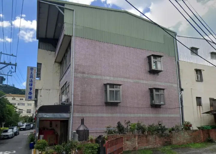 法拍屋–二甲路透天法拍屋.鶯歌區二甲路中心巷9號2層樓 二甲路透天法拍屋外觀