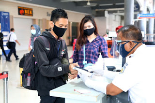 Ditolak Naik Karena Belum Vaksin, Calon Penumpang KA Pangrango Merusak Loket Stasiun Sukabumi