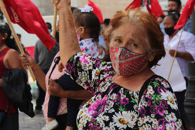 Antorcha Campesina protesta frente a Palacio; exigen solución a sus necesidades. Antonio Sánchez