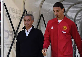 Jose Mourinho Pastikan Zlatan Ibrahimovic Bertahan